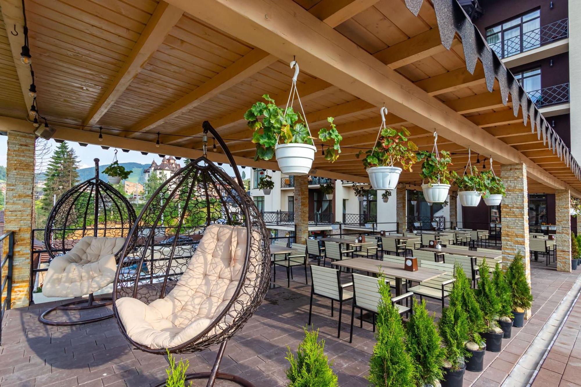 Gold Palace Wellness & Spa Μπούκοβελ Εξωτερικό φωτογραφία