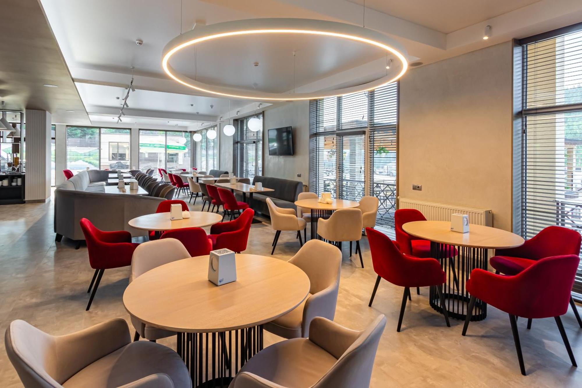 Gold Palace Wellness & Spa Μπούκοβελ Εξωτερικό φωτογραφία