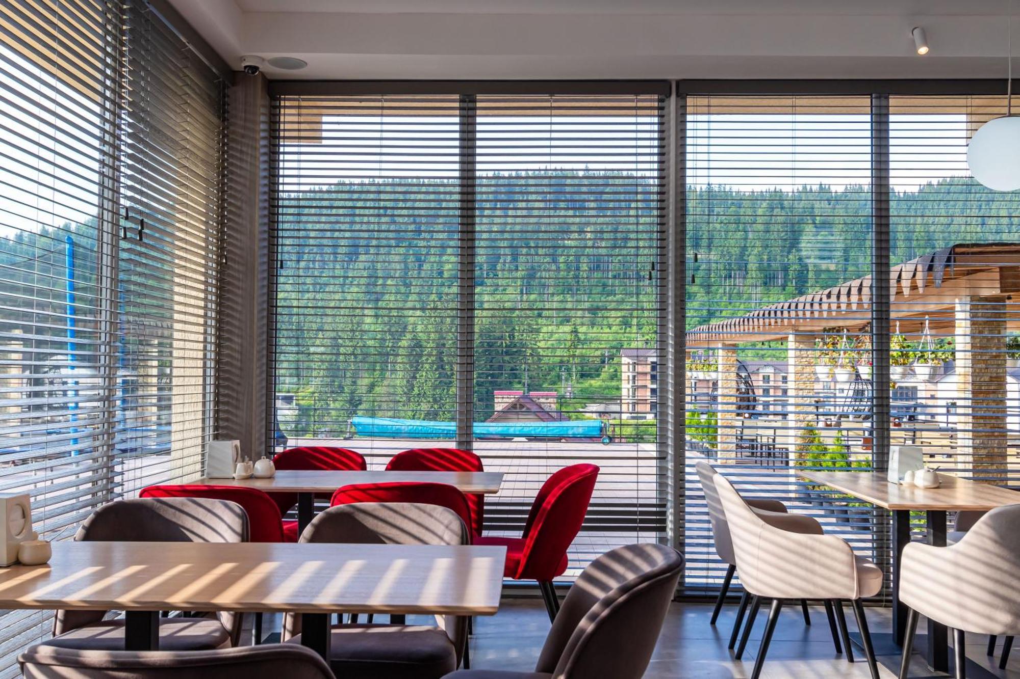 Gold Palace Wellness & Spa Μπούκοβελ Εξωτερικό φωτογραφία