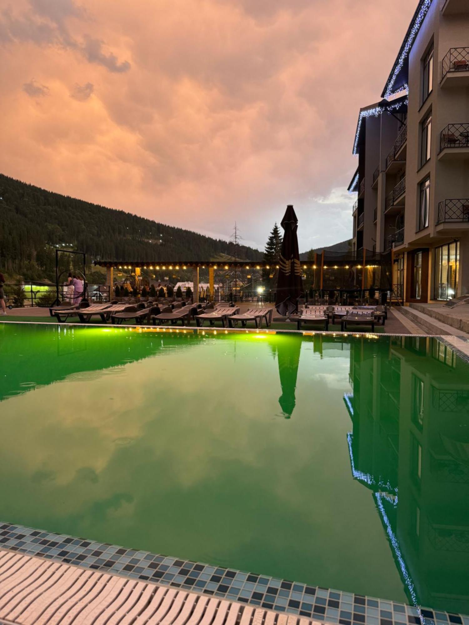 Gold Palace Wellness & Spa Μπούκοβελ Εξωτερικό φωτογραφία