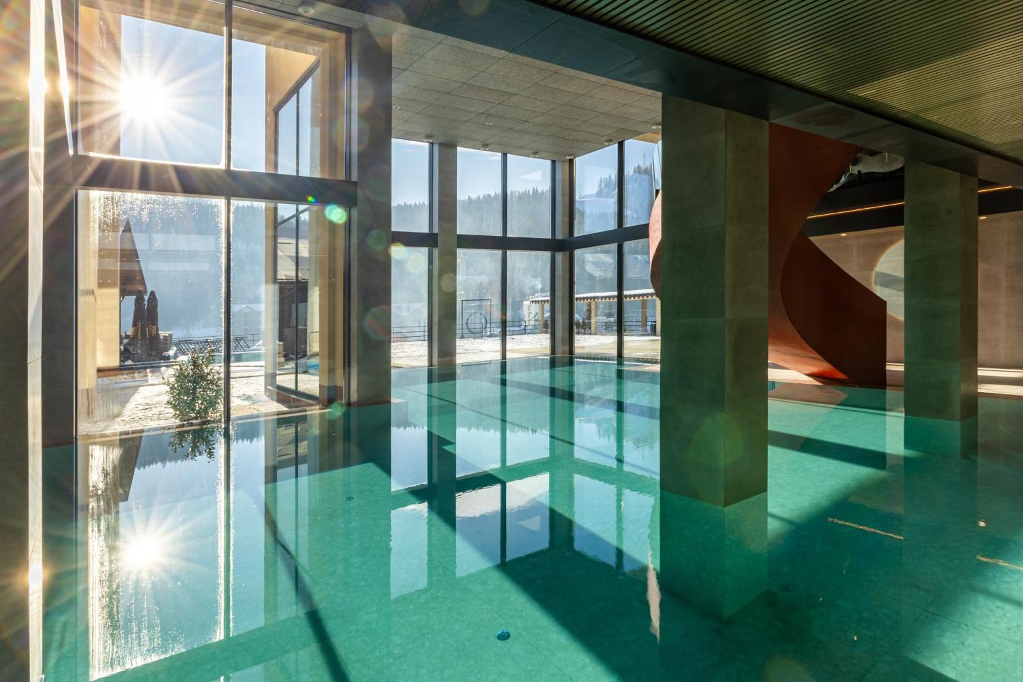 Gold Palace Wellness & Spa Μπούκοβελ Εξωτερικό φωτογραφία